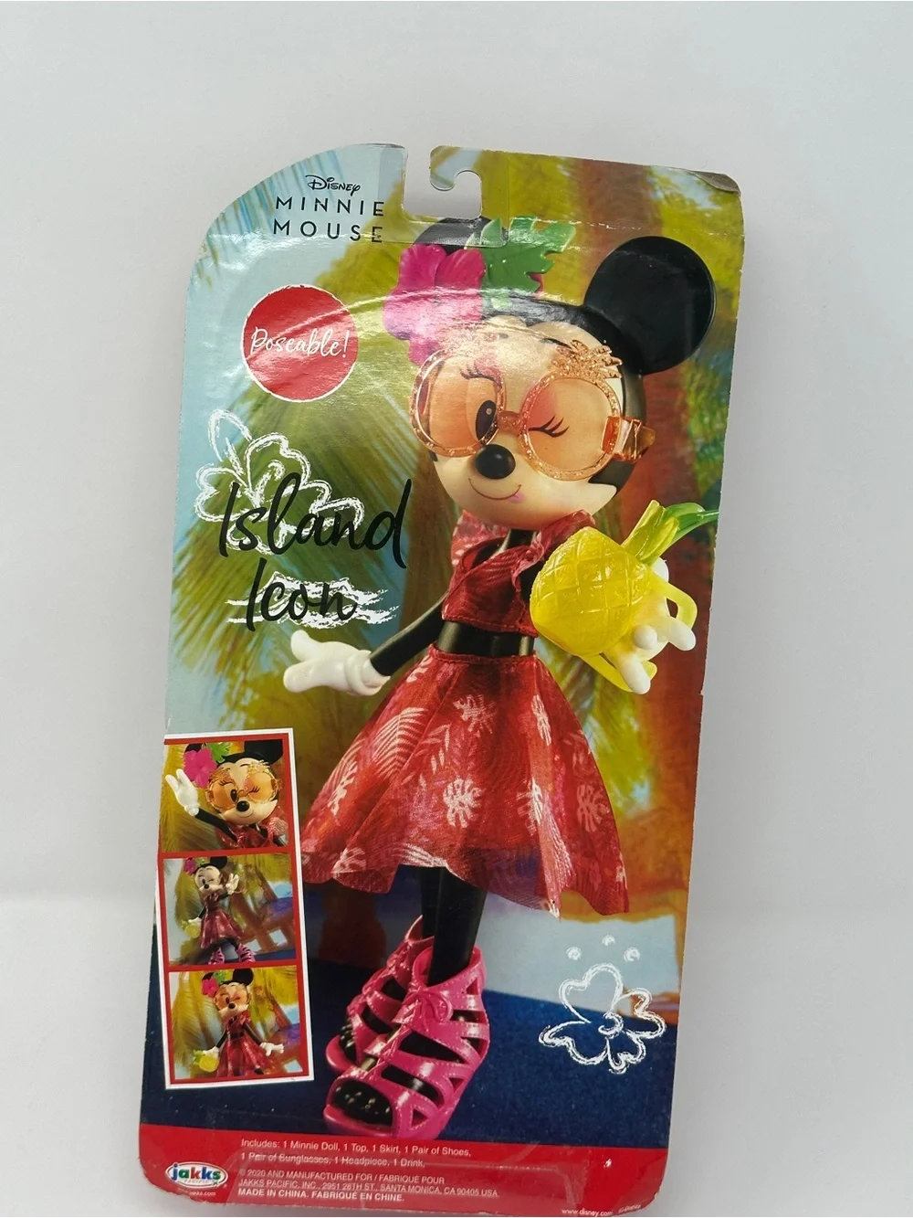 Disney Minnie Mouse posable doll Figure “Island Icon”